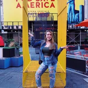 Meet your Posher, Emily